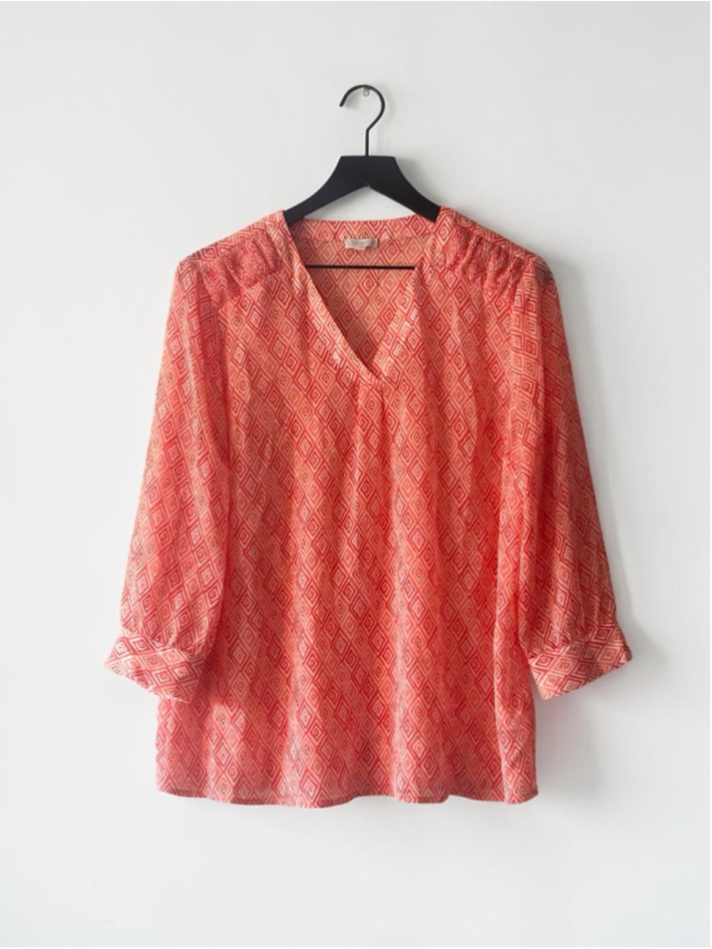 Talbots Coral Ikat Blouse M Lightweight Boho Spring Summer Top